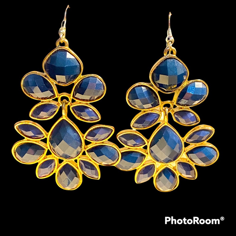 Beautiful Vintage Cobalt Blue Dangle earrings